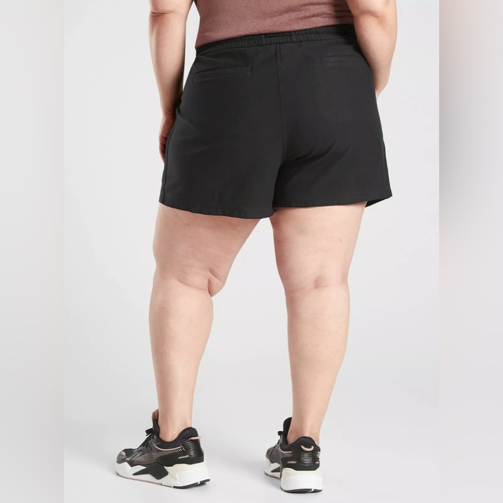 NWOT Athleta Farallon Short, Black, Size 24 Cotton Athleisure Breathable Active - Picture 2 of 9